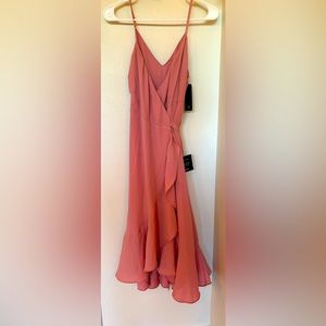 Women’s lulus pink dress size small